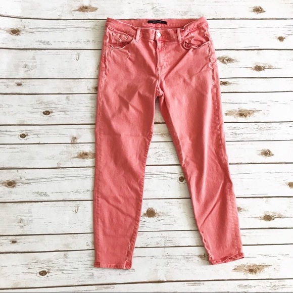 J Brand Denim - J BRAND Coral Mid rise Capri Jeans Glowing Crops